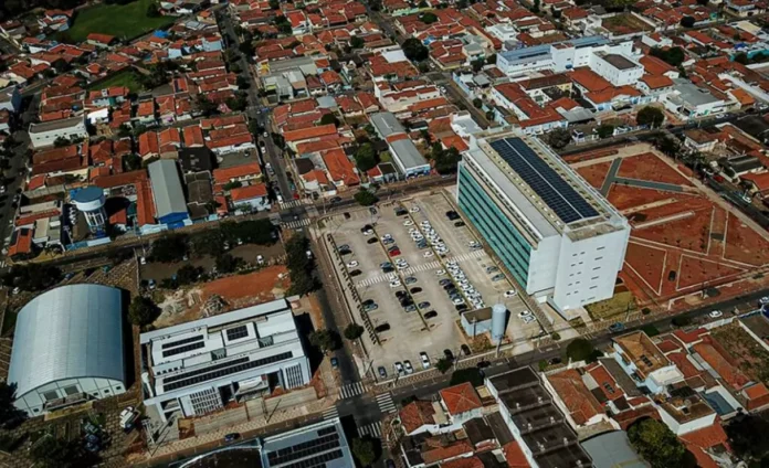 prefeitura-de-Leme-areae-1024x624.jpg