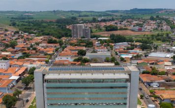 Repartições públicas terão ponto facultativo na sexta; atendimento essencial será mantido em Leme, SP