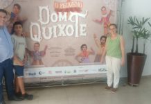 Prefeito Claudemir Borges destaca importância da cultura ao prestigiar peça infantil em Leme, SP