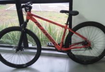 Homem é preso pela Polícia Militar após furtar bicicleta e trocar por drogas em Leme, SP