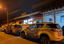 Mulher é presa após sumir com filho de 8 anos e exigir PIX da família