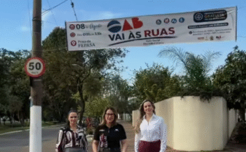 OAB promove ação social com orientação jurídica gratuita na Praça da FEPASA em Leme, SP