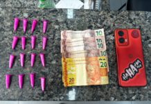 Adolescentes são apreendidas com cocaína e dinheiro em praça pública de Leme, SP