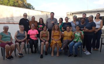 Prefeito Claudemir Borges e Cintia Grossklauss visitam Instituto ISA em Leme, SP