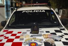 Dois homens são presos pela Polícia Militar por tráfico de drogas em Limeira, SP